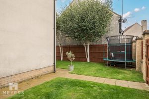 Photo 19- click for photo gallery